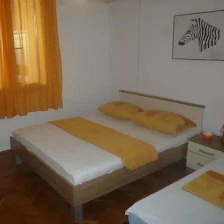 Apartment Erdgeschosswohnung Mit Terrasse Mit Meerblick, Nur Wenige Meter Von Und Entfernt *